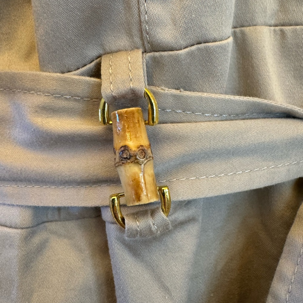 Tahari ASL Khaki colored short sleeve trench dress Size 8 - Picture 3 of 6
